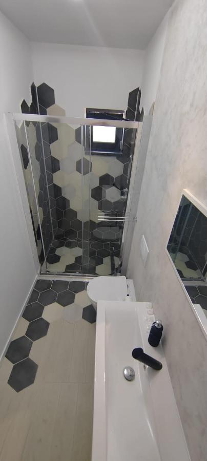 Casira Guesthouse Сынмартин Экстерьер фото