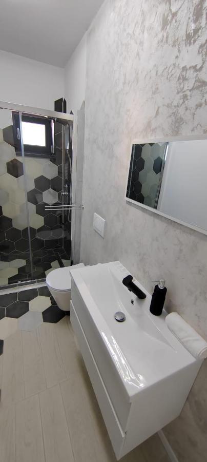 Casira Guesthouse Сынмартин Экстерьер фото
