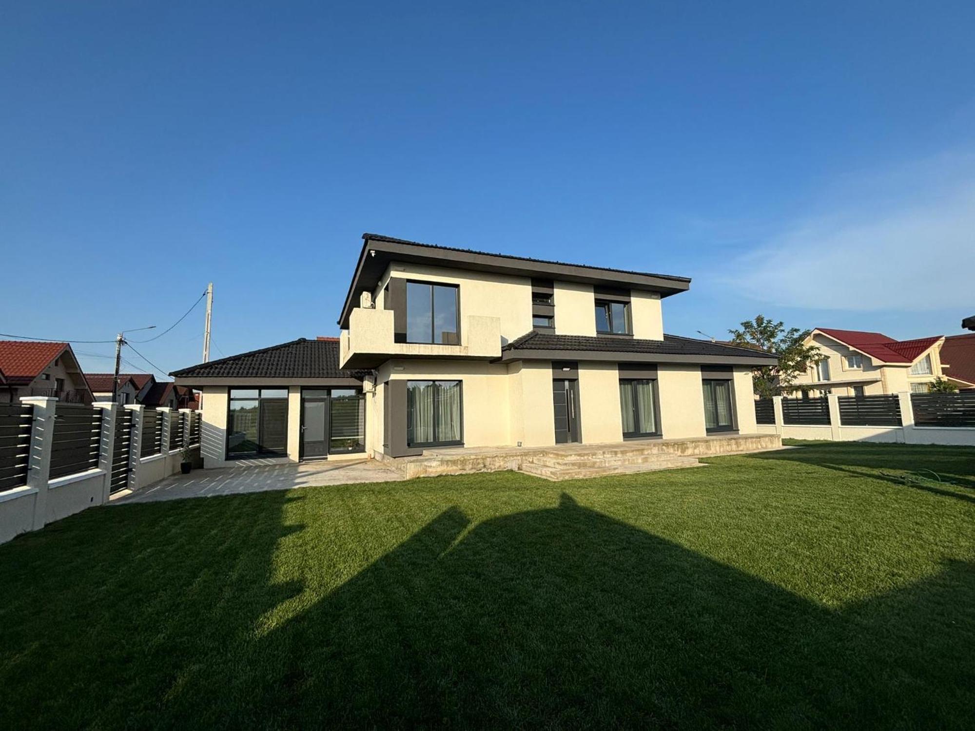 Casira Guesthouse Сынмартин Экстерьер фото
