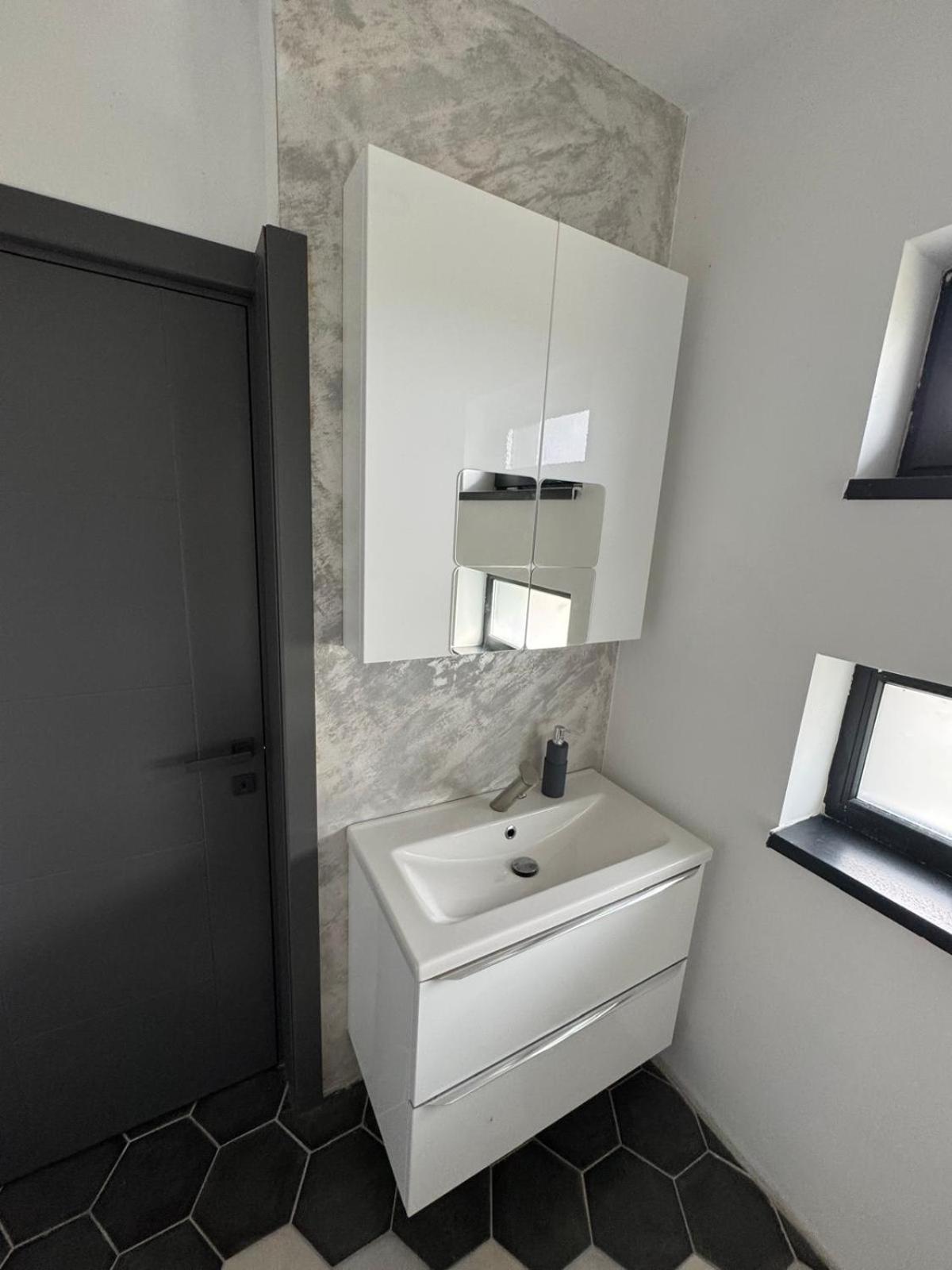Casira Guesthouse Сынмартин Экстерьер фото